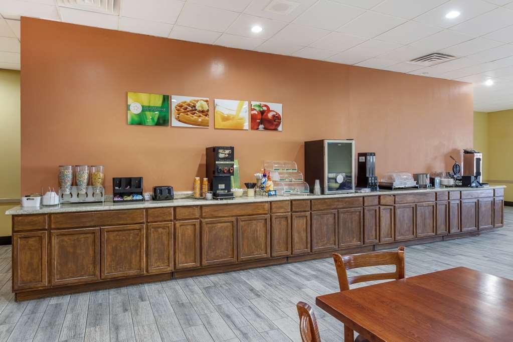 Suburban Studios Gainesville Ristorante foto